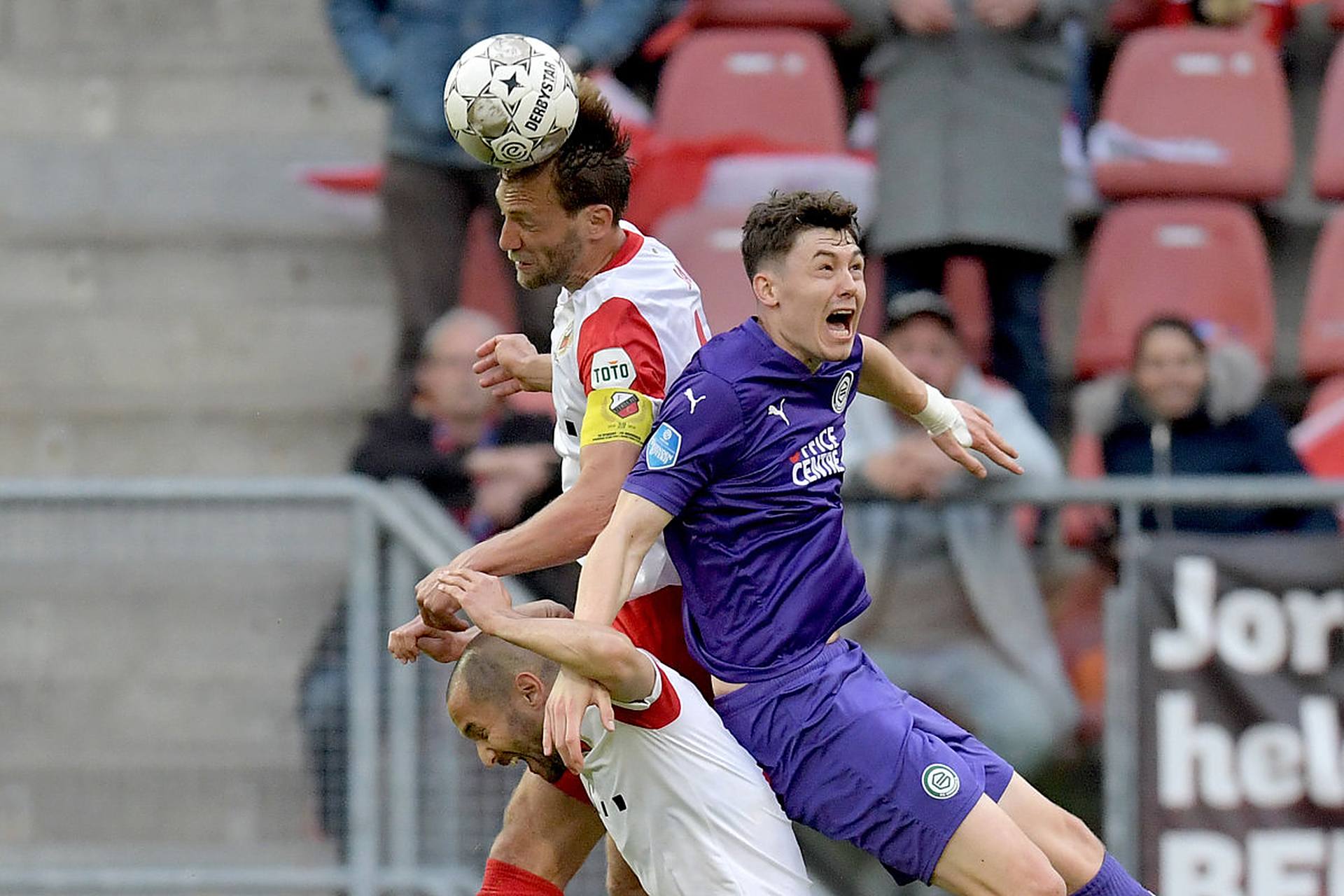 自球迷和媒 自球迷和媒