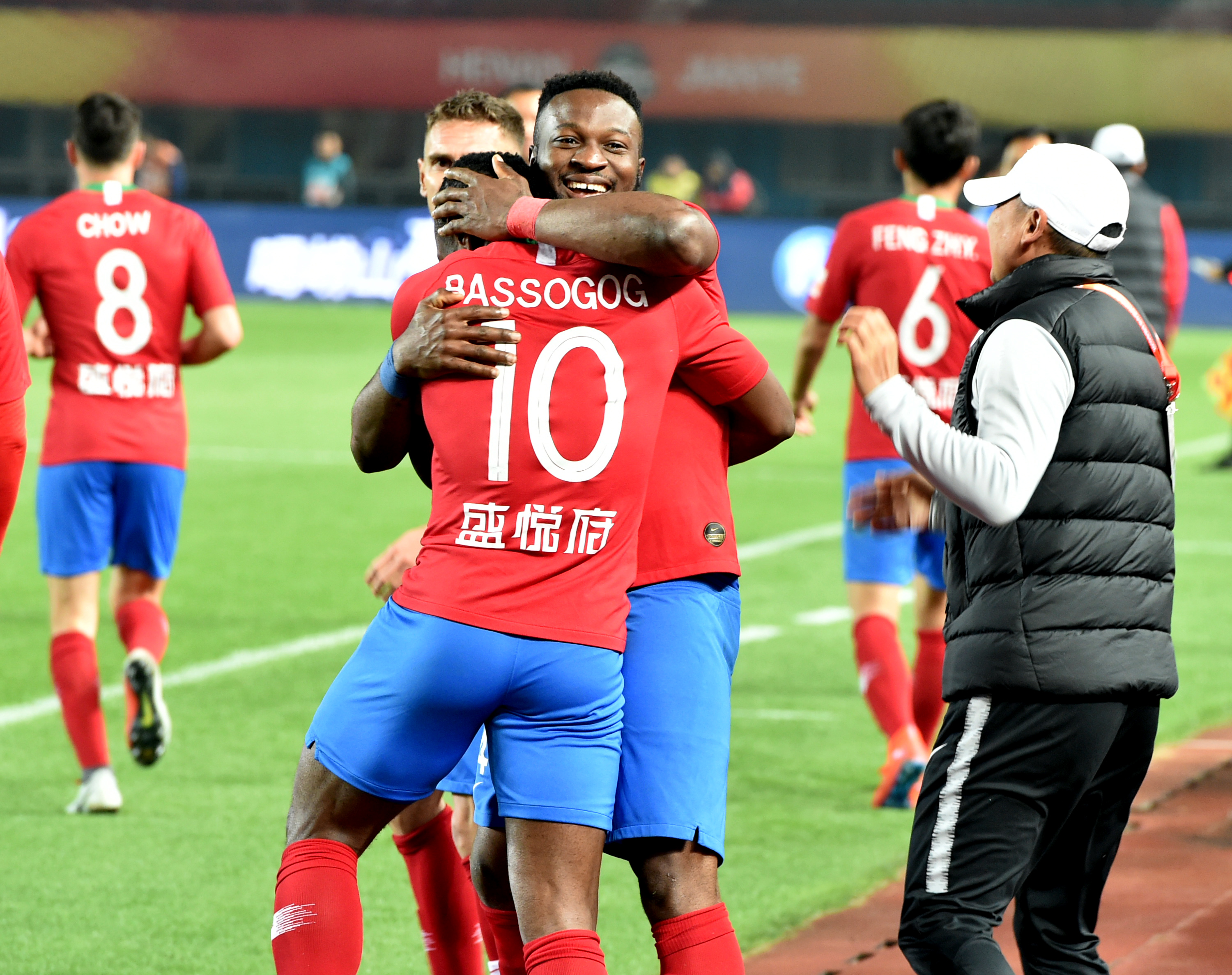 中锋与侧翼 中锋与侧翼